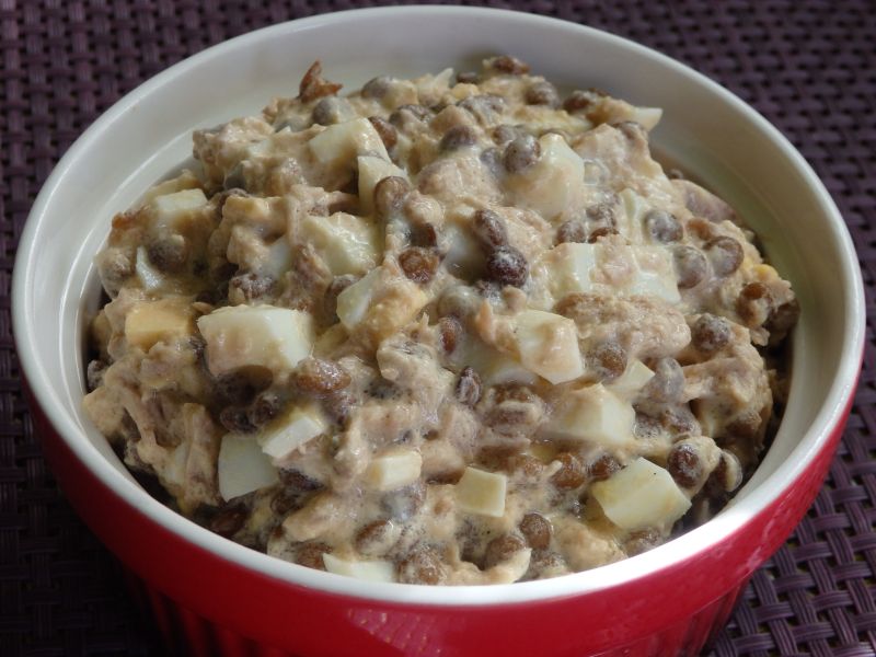 Sałatka z soczewicą i tuńczykiem Sałatka z soczewicą i tuńczykiem