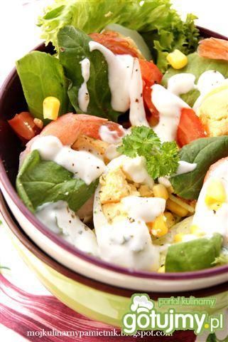 Sałatka z sosem pleśniowym Sałatka z sosem pleśniowym