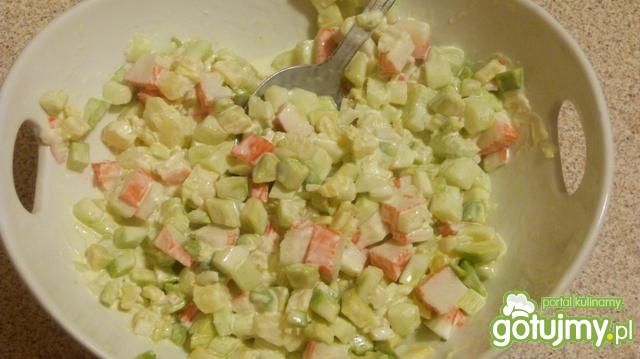 Sałatka z surimi i avocado Sałatka z surimi i avocado