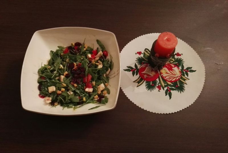 Sałatka z suszoną żurawiną Sałatka z suszoną żurawiną