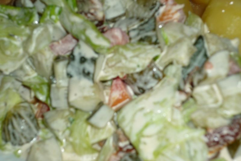 Sałatka z suszonymi pomidorami w zalewie Sałatka z suszonymi pomidorami w zalewie