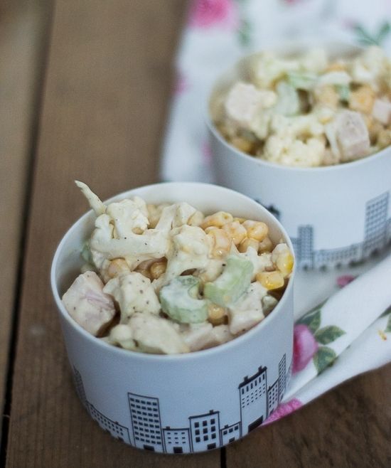 Sałatka z szynką i kalafiorem