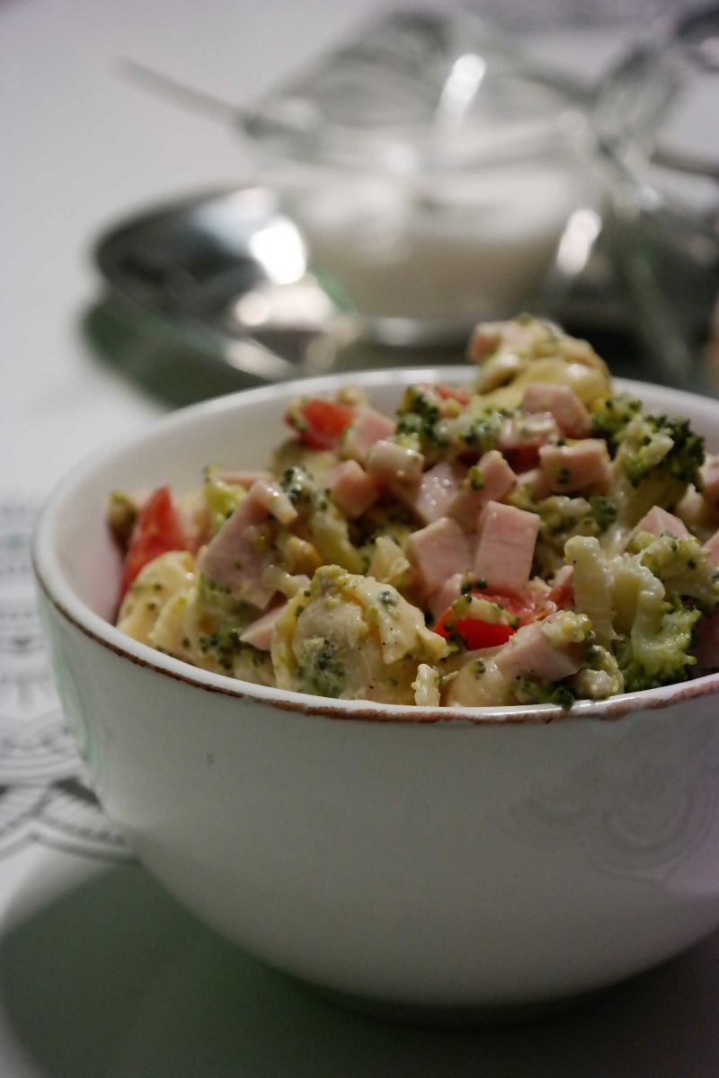 SAŁATKA Z TORTELLINI