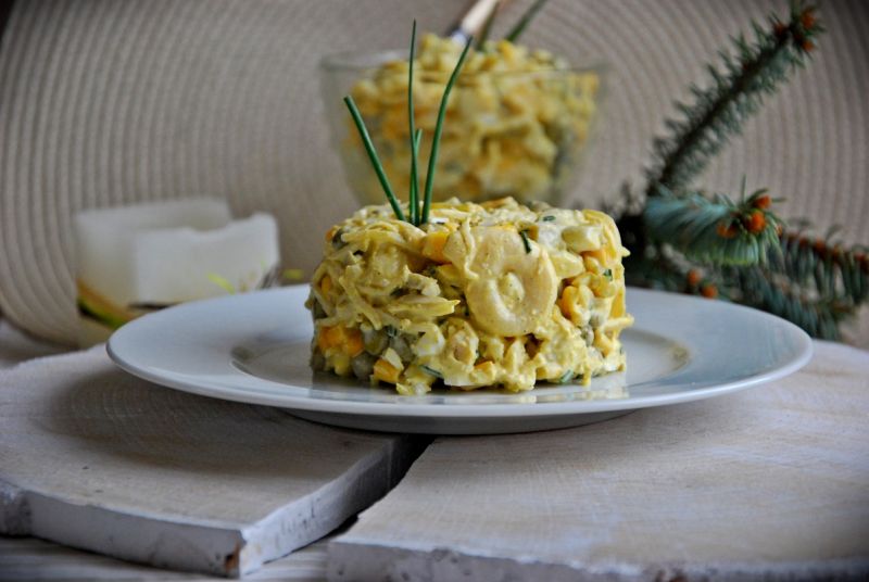 Sałatka z tortellini i selera