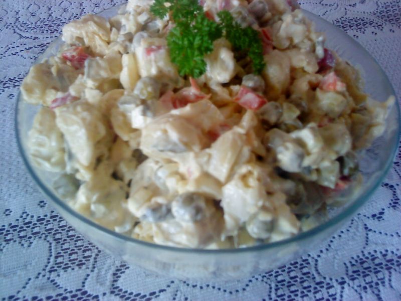 Sałatka z tortellini z grzybami