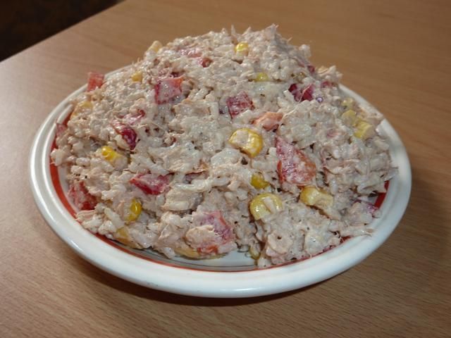 Sałatka z tuńczyka Sałatka z tuńczyka