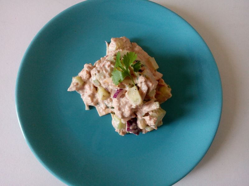 Sałatka z Tuńczyka i świeżego ogórka