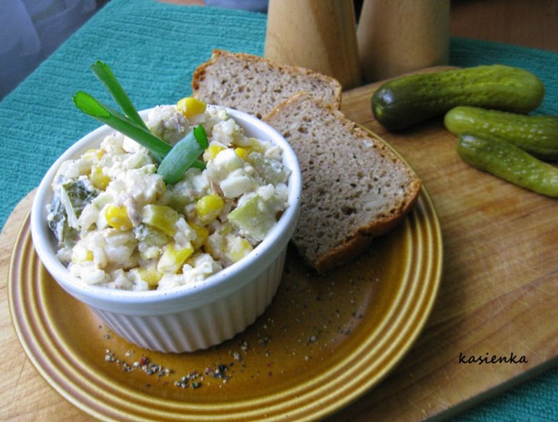 Sałatka z tuńczykiem