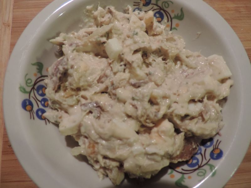 Sałatka z wędzoną makrelą