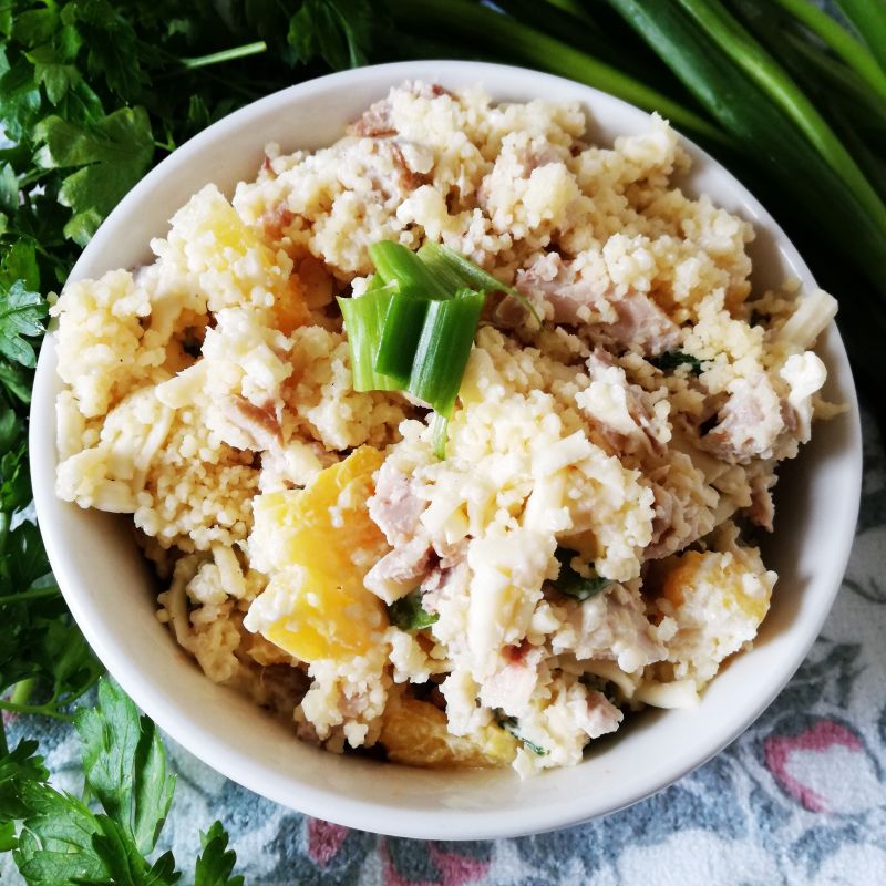 Sałatka z wędzonego kurczaka