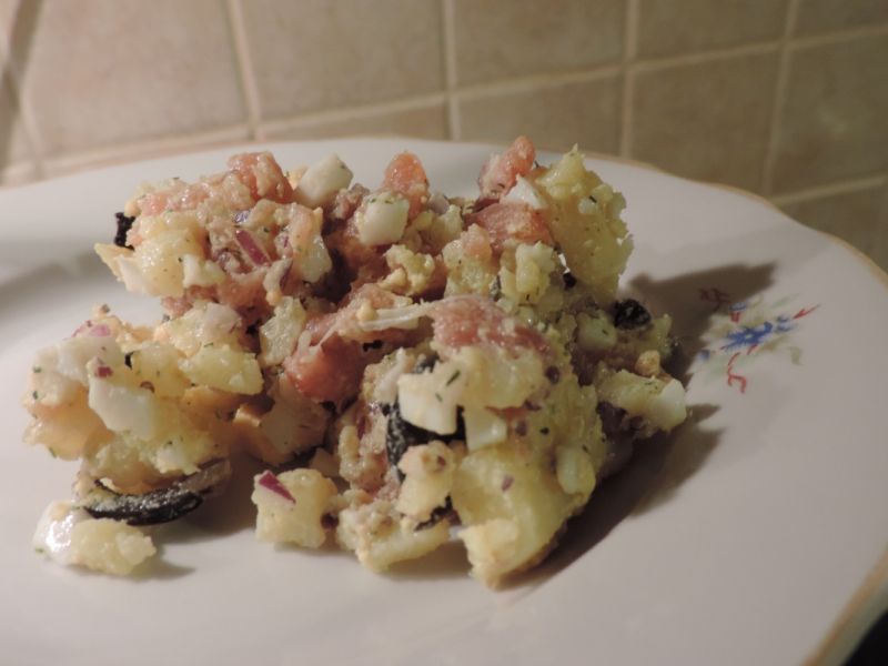 Sałatka z wędzonym łososiem Sałatka z wędzonym łososiem