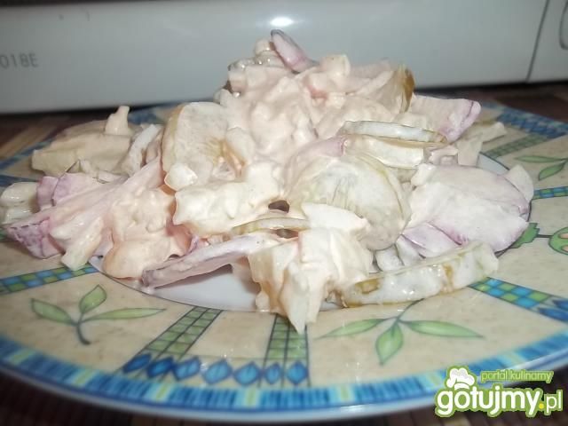 Sałatka z ziemniakiem Sałatka z ziemniakiem