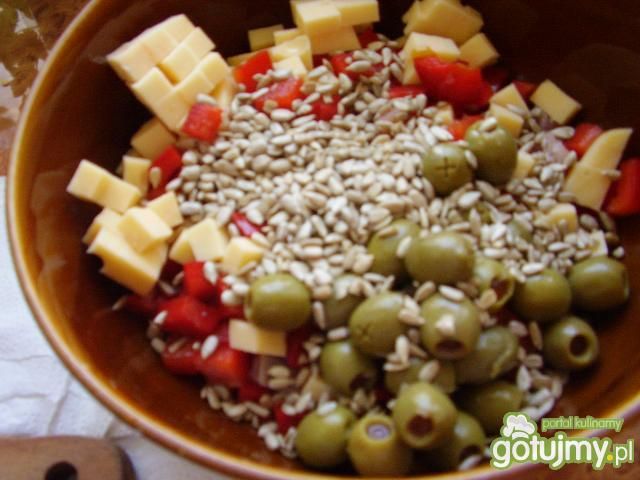 Sałatka ze śledziem a la łosoś