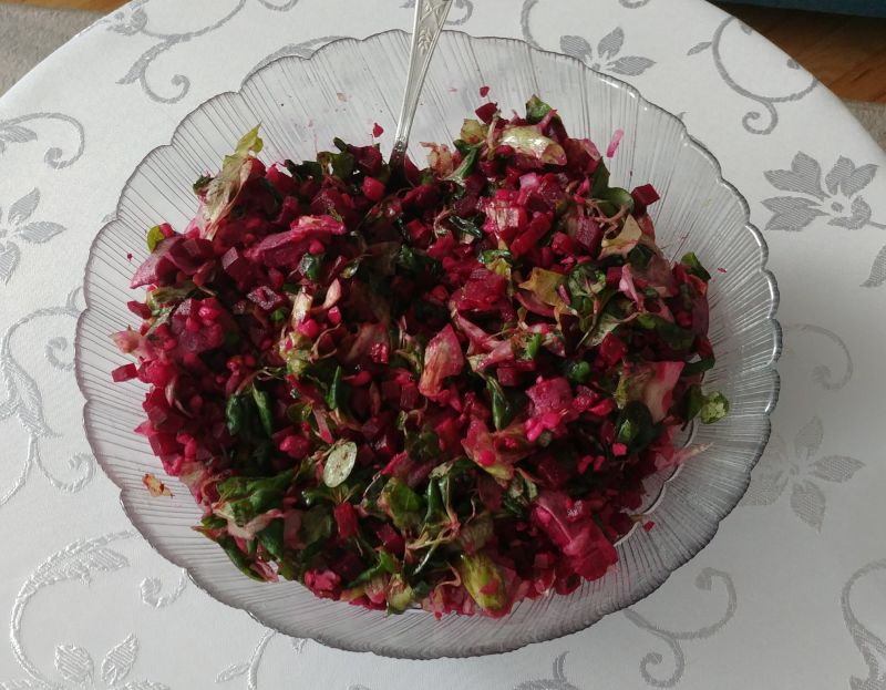 Sałatka ze śledziem i burakiem