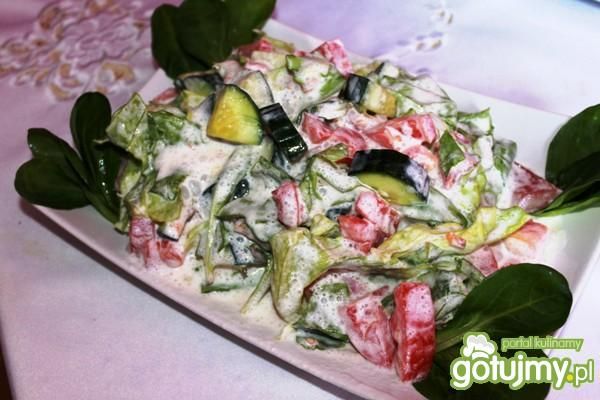 Sałatka ze śmietaną