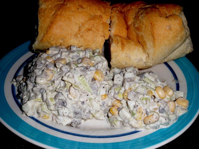 Sałatka ze świeżych pieczarek 