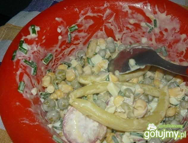 Sałatka ze szparagami Sałatka ze szparagami