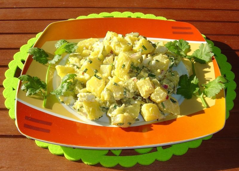 Sałatka ziemniaczana na domowym majonezie