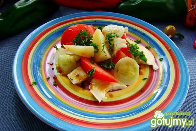sałatka ziemniaczana z mozzarellą  sałatka ziemniaczana z mozzarellą