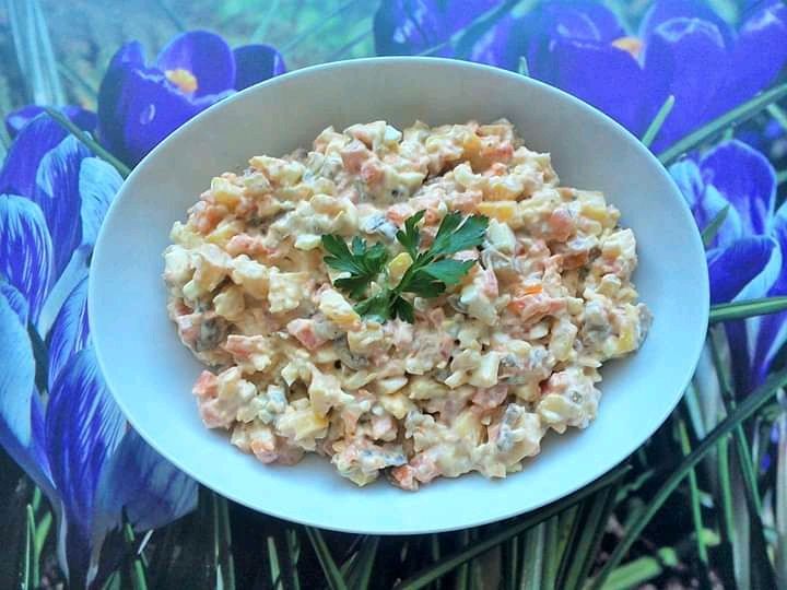 Sałatka ziemniaczana z pieczonych warzyw Sałatka ziemniaczana z pieczonych warzyw