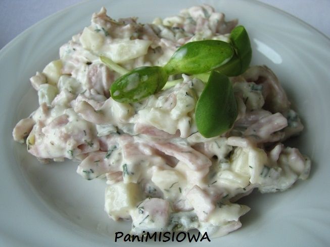 Sałatka ziemniaczana z szynką Sałatka ziemniaczana z szynką