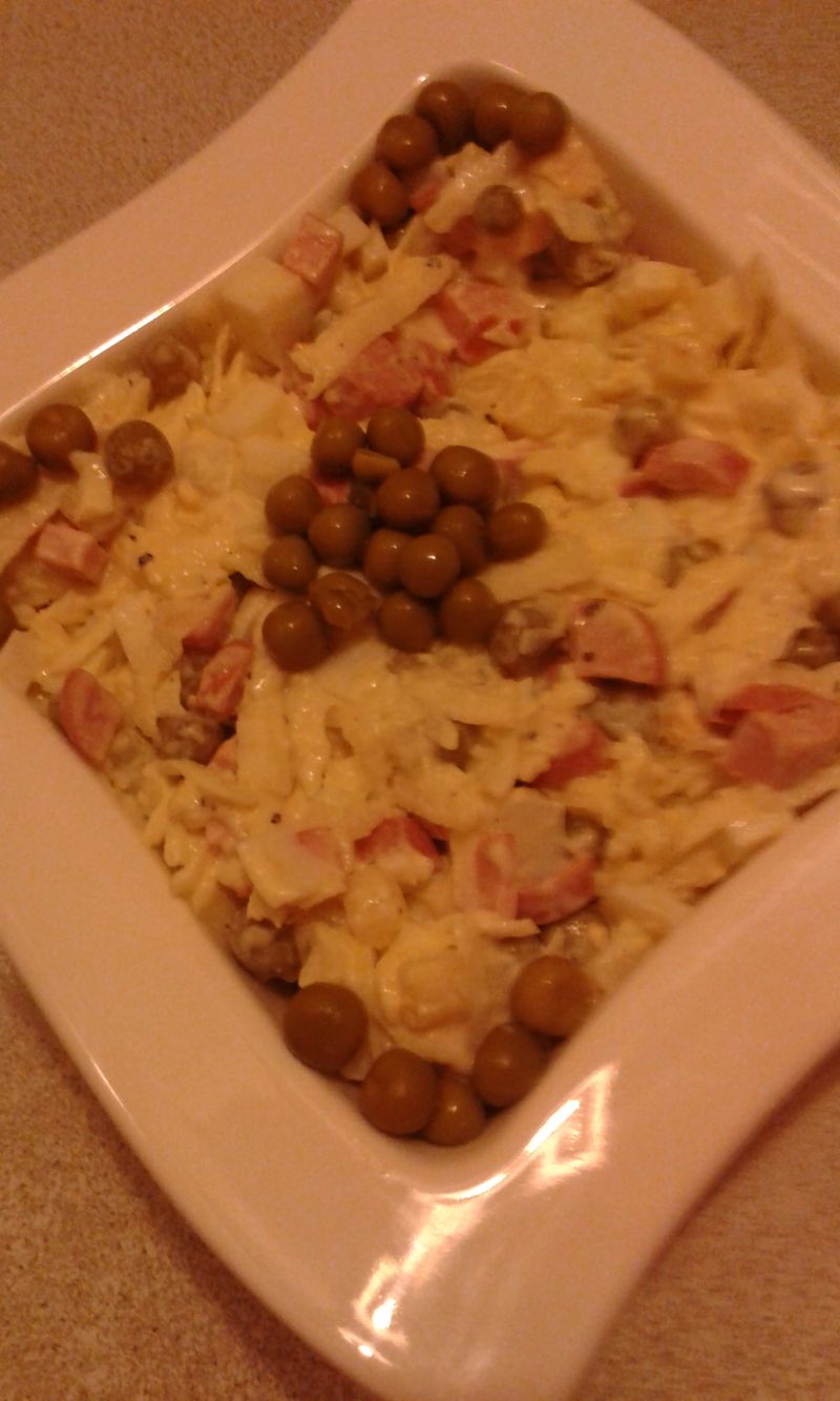 Sałatka ziemniaczana z wędliną Sałatka ziemniaczana z wędliną