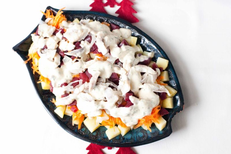 Sałatka ziemniaczano-śledziowa