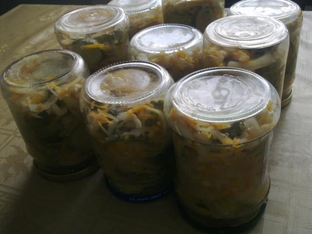 Sałatka zimowa Korki