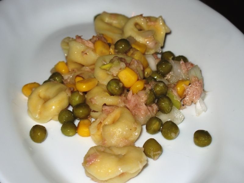 Sałatka zimowa z tortellini