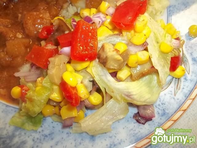 Sałatkaz marynowanymi prawdziwkami Sałatkaz marynowanymi prawdziwkami