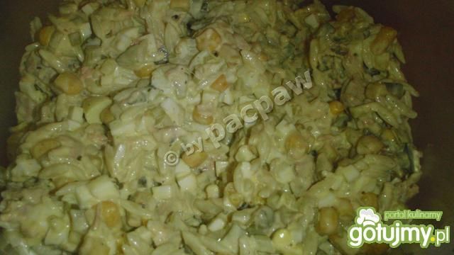 Sałatkowy tuńczyk w kawałkach Sałatkowy tuńczyk w kawałkach