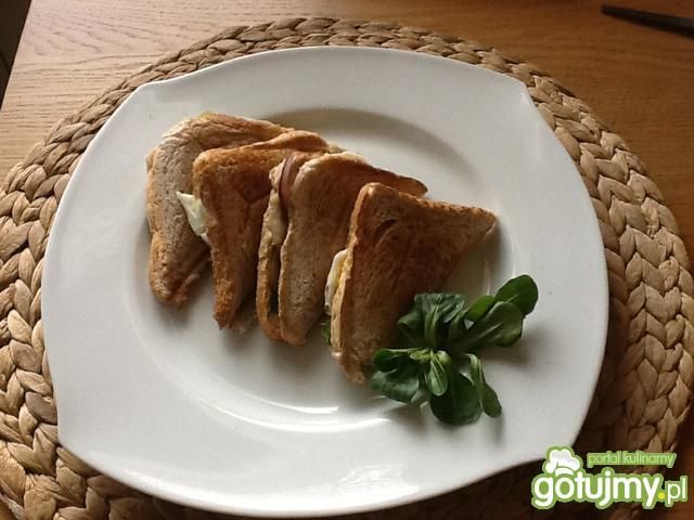 sanwicze z jajkiem sanwicze z jajkiem