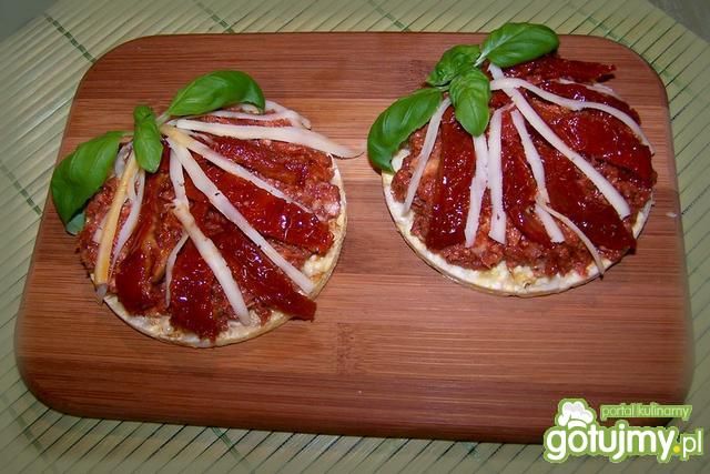 Sardynki  na waflu Good Food Sardynki  na waflu Good Food