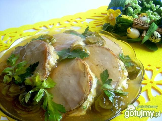 Schab faszerowany jajkiem  Schab faszerowany jajkiem