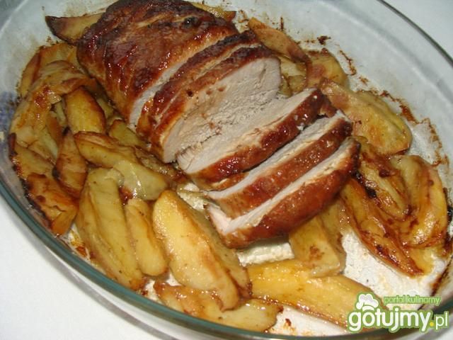Schab pieczony z ziemniakami Schab pieczony z ziemniakami