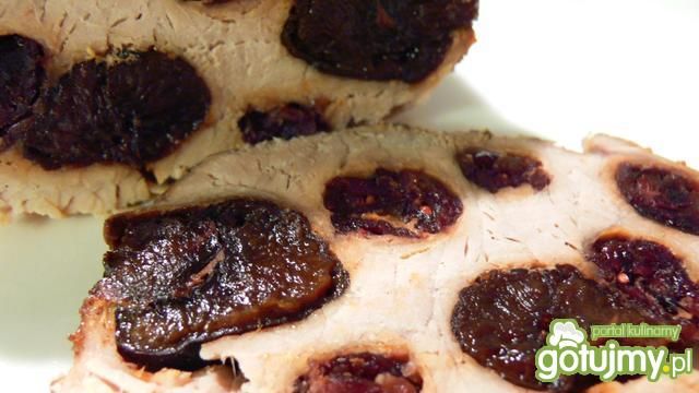 Schab pieczony ze śliwką i żurawiną