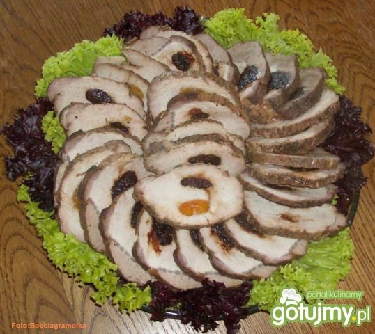 Schab pieczony ze śliwkami i morelami :  Schab pieczony ze śliwkami i morelami :