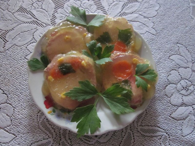 Schab w galarecie Schab w galarecie