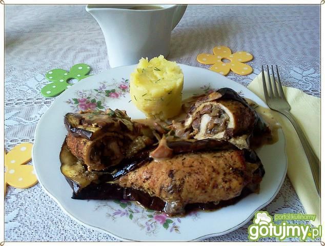 Schab w kokonie z bakłażana z kurkowym..