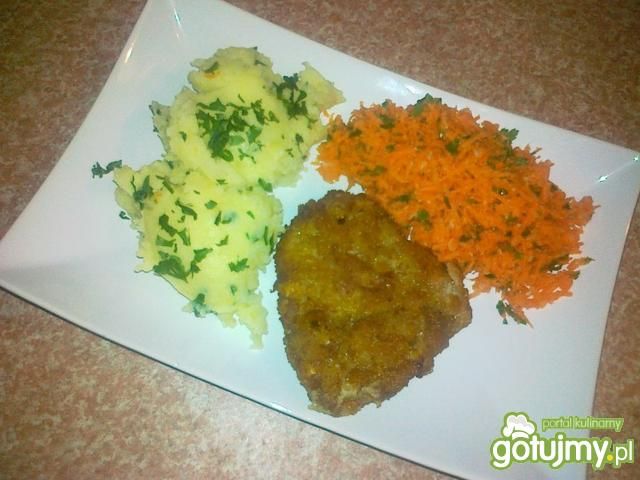 Schab w pikantnej chrupkiej panierce Schab w pikantnej chrupkiej panierce