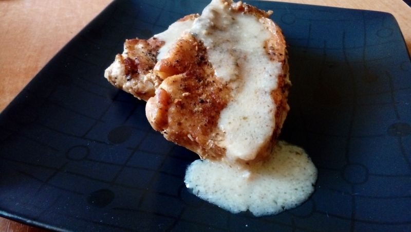 Schab w sosie chrzanowym