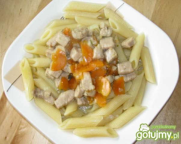 schab w sosie jogurtowo-koperkowym