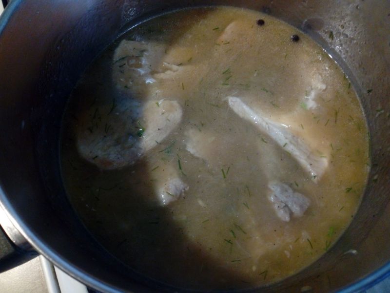 Schab w sosie własnym