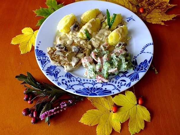 Schab w sosie z podgrzybków Schab w sosie z podgrzybków