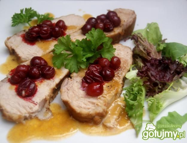 Schab w winogronach i winie 