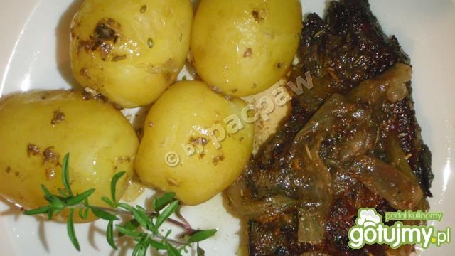 Schab z dzika pieczony z grzybami