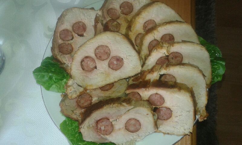 Schab z kabanosami Schab z kabanosami