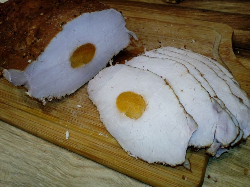 Schab z morelami suszonymi