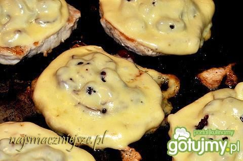 Schab zapiekany z żurawiną i serem Schab zapiekany z żurawiną i serem