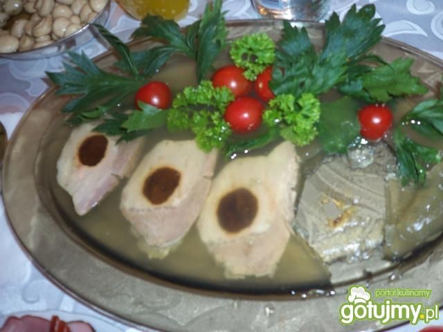 Schab ze śliwką w galarecie Schab ze śliwką w galarecie